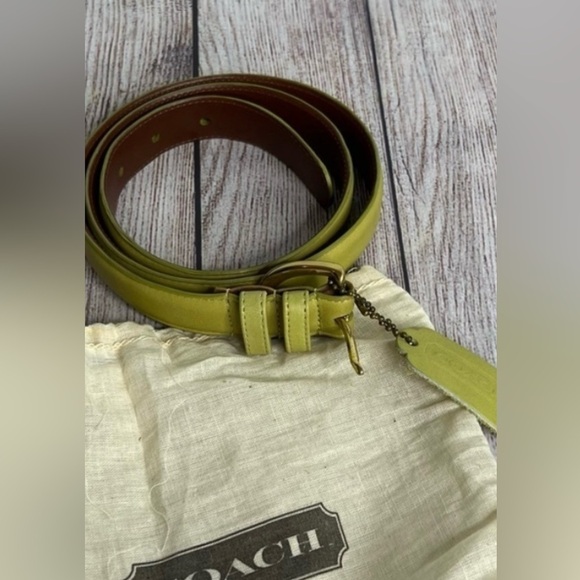 COACH Leather Cowhide Belt Large - Picture 1 of 5